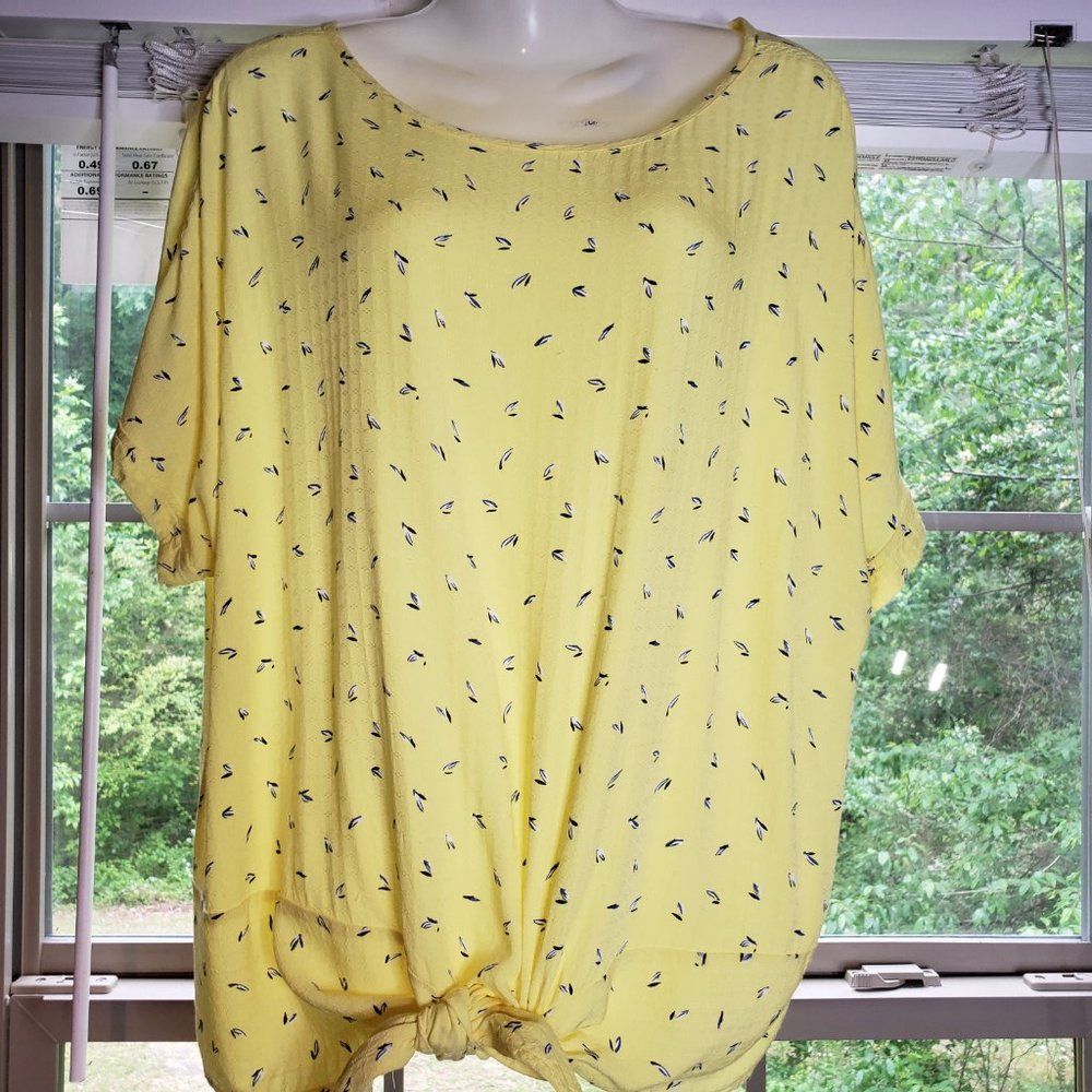 CUTE Buffalo David Bitten Dainty Yellow Floral Front Knot Blouse Top womens XL